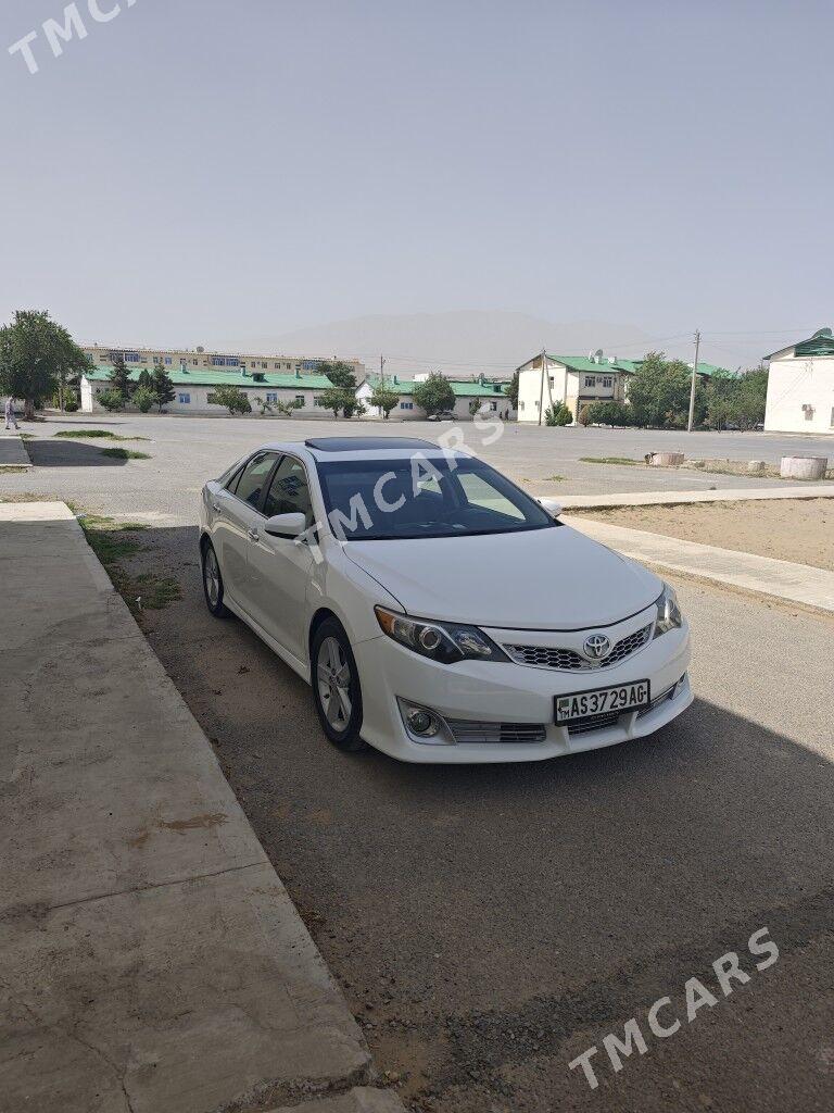 Toyota Camry 2012 - 235 000 TMT - Бузмеин - img 3
