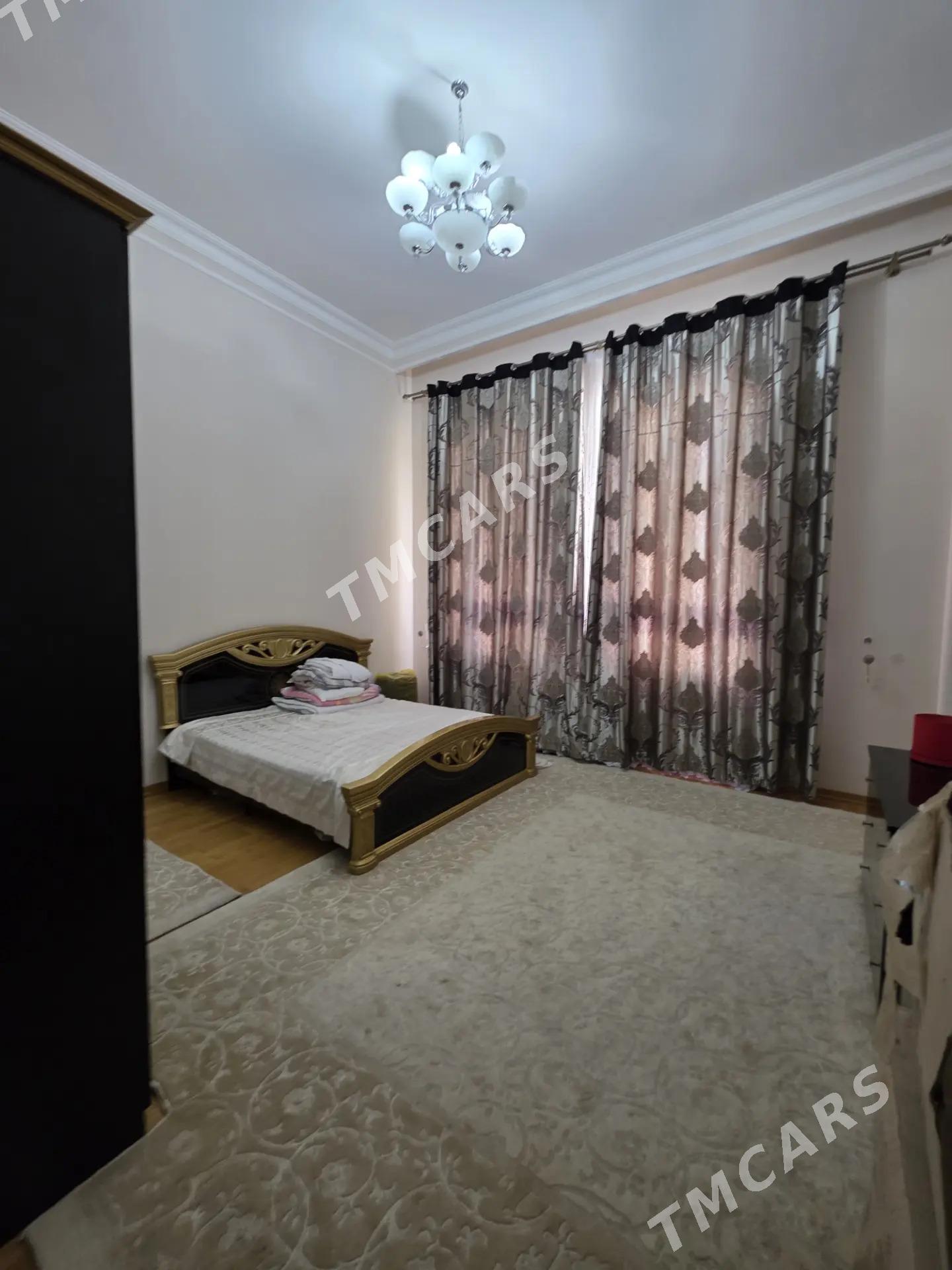Elitka Cehow - Aşgabat - img 3