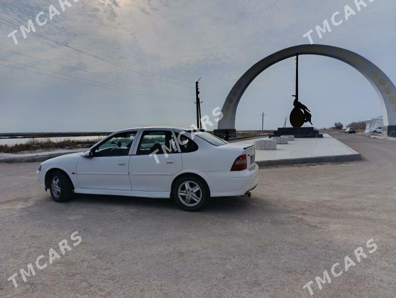 Opel Vectra 1998 - 45 000 TMT - Дашогуз - img 6