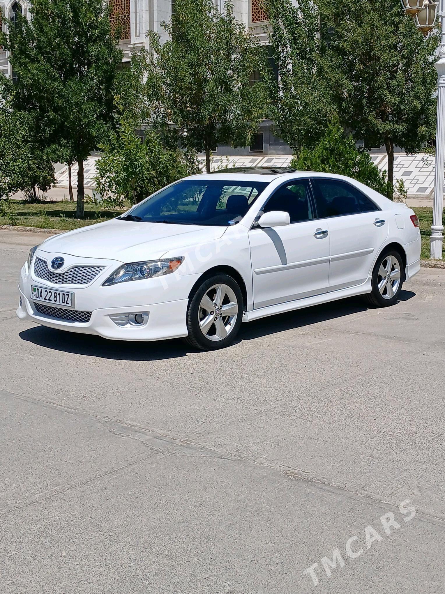 Toyota Camry 2010 - 220 000 TMT - Daşoguz - img 2