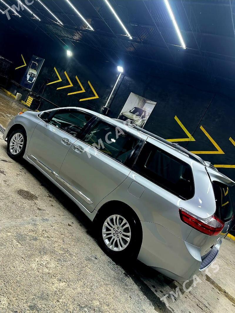 Toyota Sienna 2020 - 445 000 TMT - Туркменабат - img 5