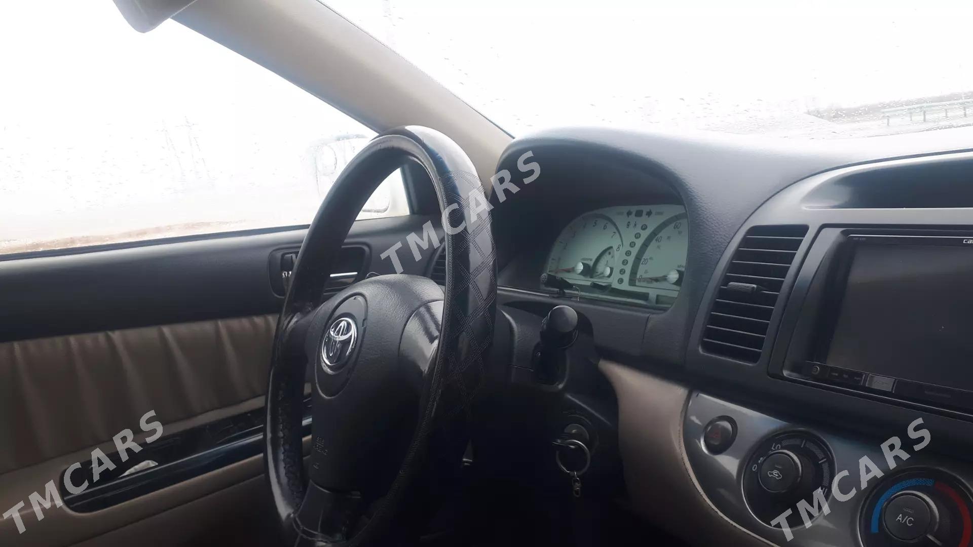 Toyota Camry 2003 - 170 000 TMT - Теджен - img 2