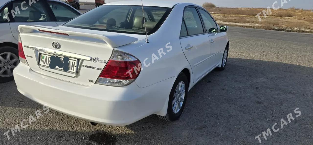 Toyota Camry 2003 - 170 000 TMT - Теджен - img 4