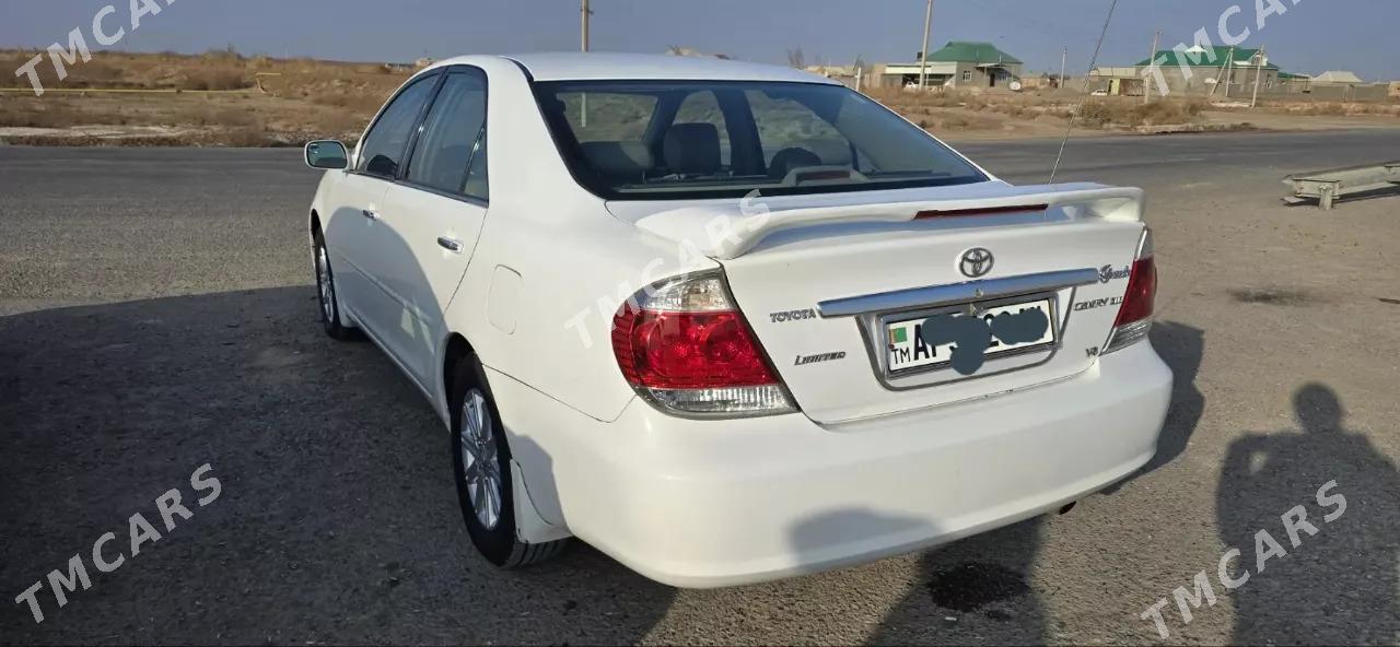 Toyota Camry 2003 - 170 000 TMT - Теджен - img 3