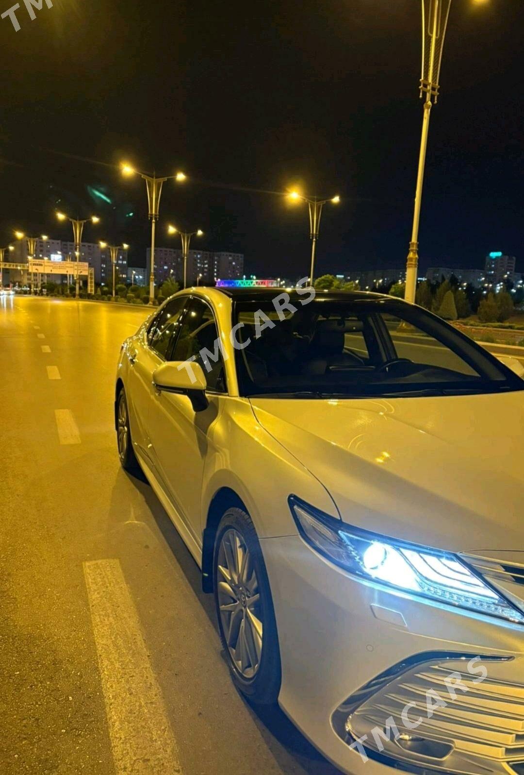 Toyota Camry 2021 - 580 000 TMT - Ашхабад - img 4