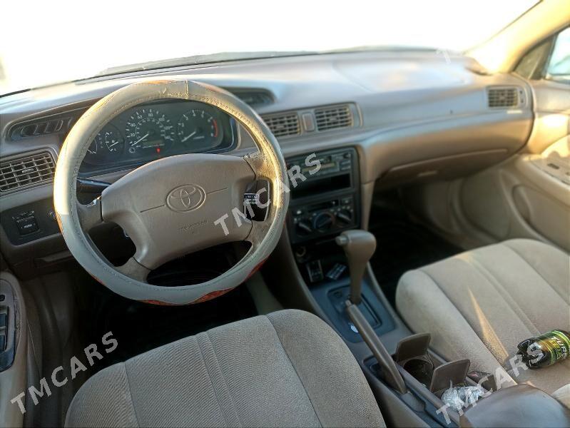 Toyota Camry 1999 - 120 000 TMT - Губадаг - img 2