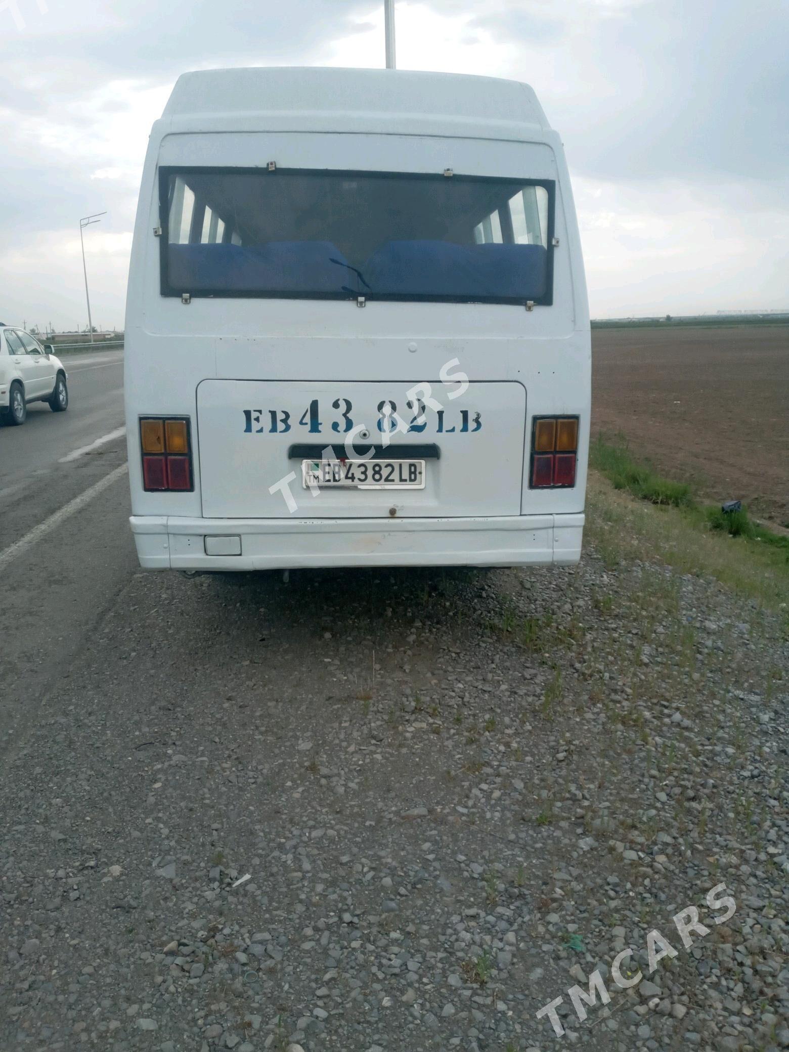 Mitsubishi Fuso Rosa 1995 - 140 000 TMT - Çärjew - img 5