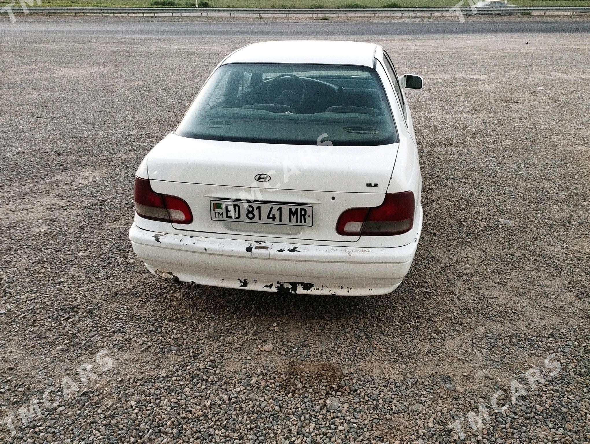 Hyundai Elantra 1993 - 15 000 TMT - Байрамали - img 3