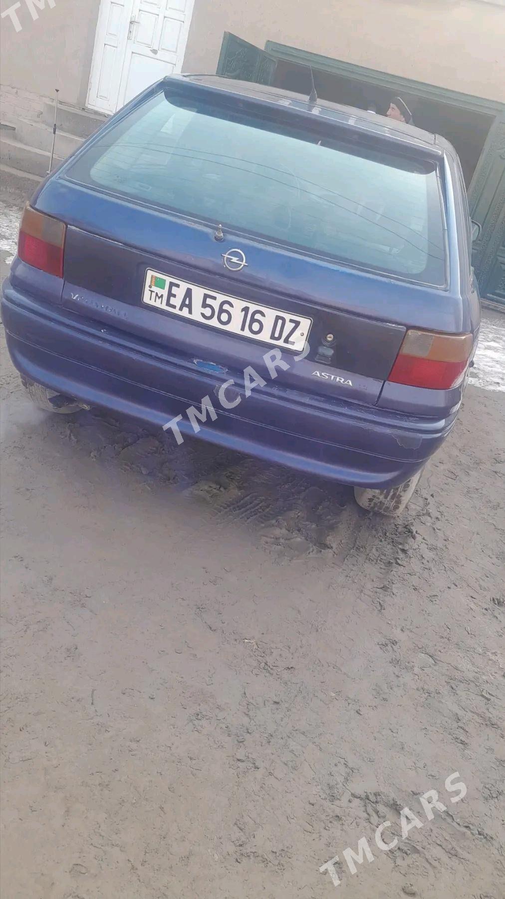 Opel Astra 1993 - 37 000 TMT - Кёнеургенч - img 3