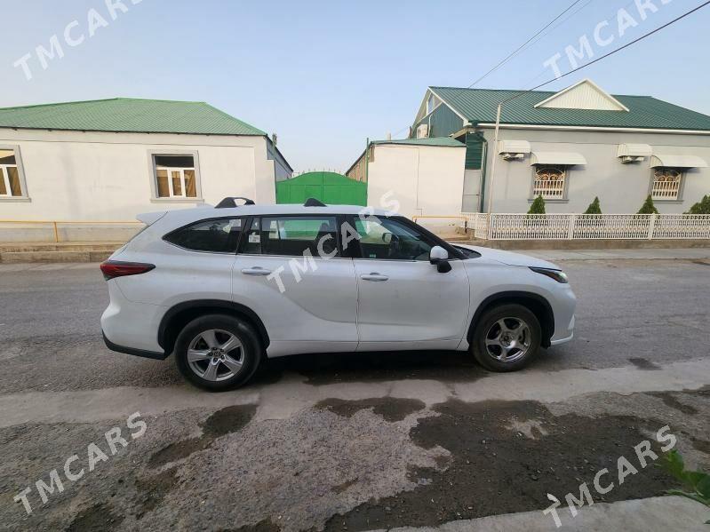 Toyota Highlander 2020 - 400 000 TMT - Чоганлы - img 3