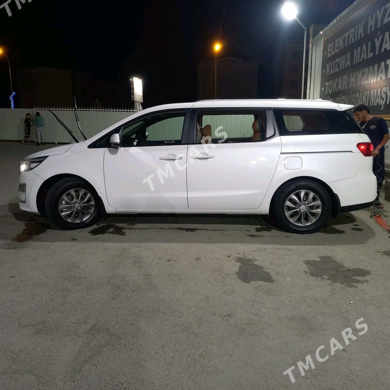 Kia Sedona 2019 - 350 000 TMT - Ашхабад - img 6