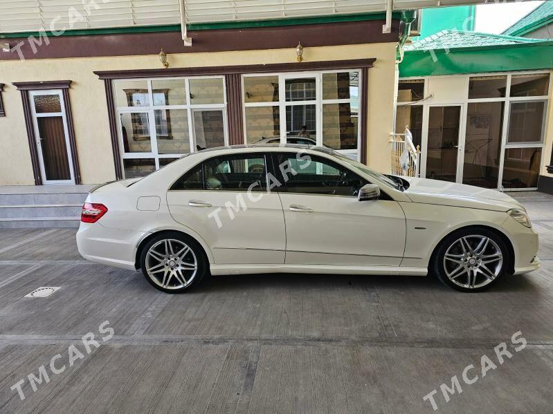 Mercedes-Benz E350 2013 - 500 000 TMT - Чоганлы - img 3
