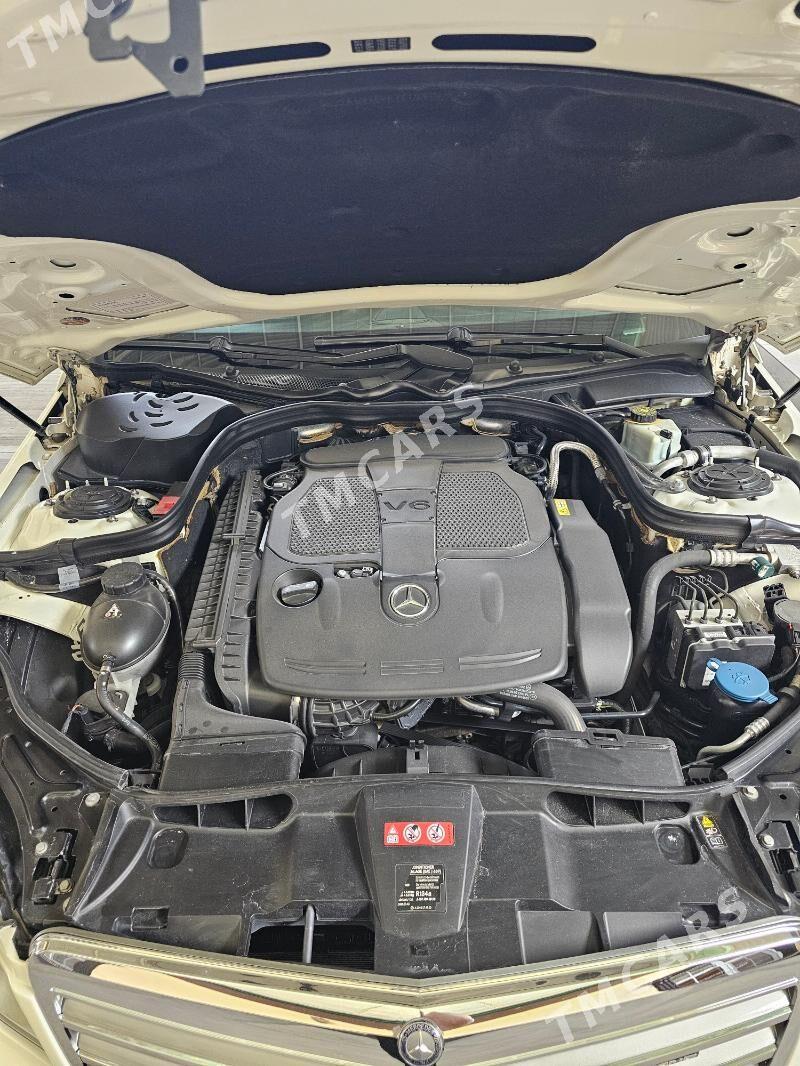 Mercedes-Benz E350 2013 - 500 000 TMT - Чоганлы - img 9