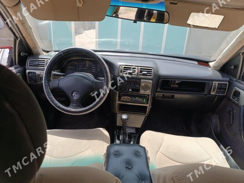 Opel Vectra 1989 - 18 000 TMT - Теджен - img 2