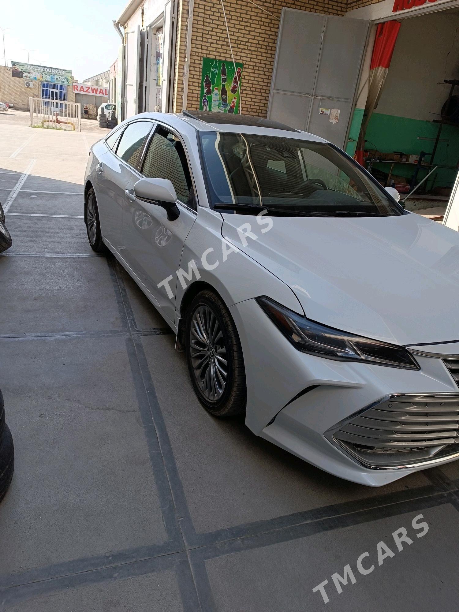 Toyota Avalon 2022 - 440 000 TMT - Мары - img 5