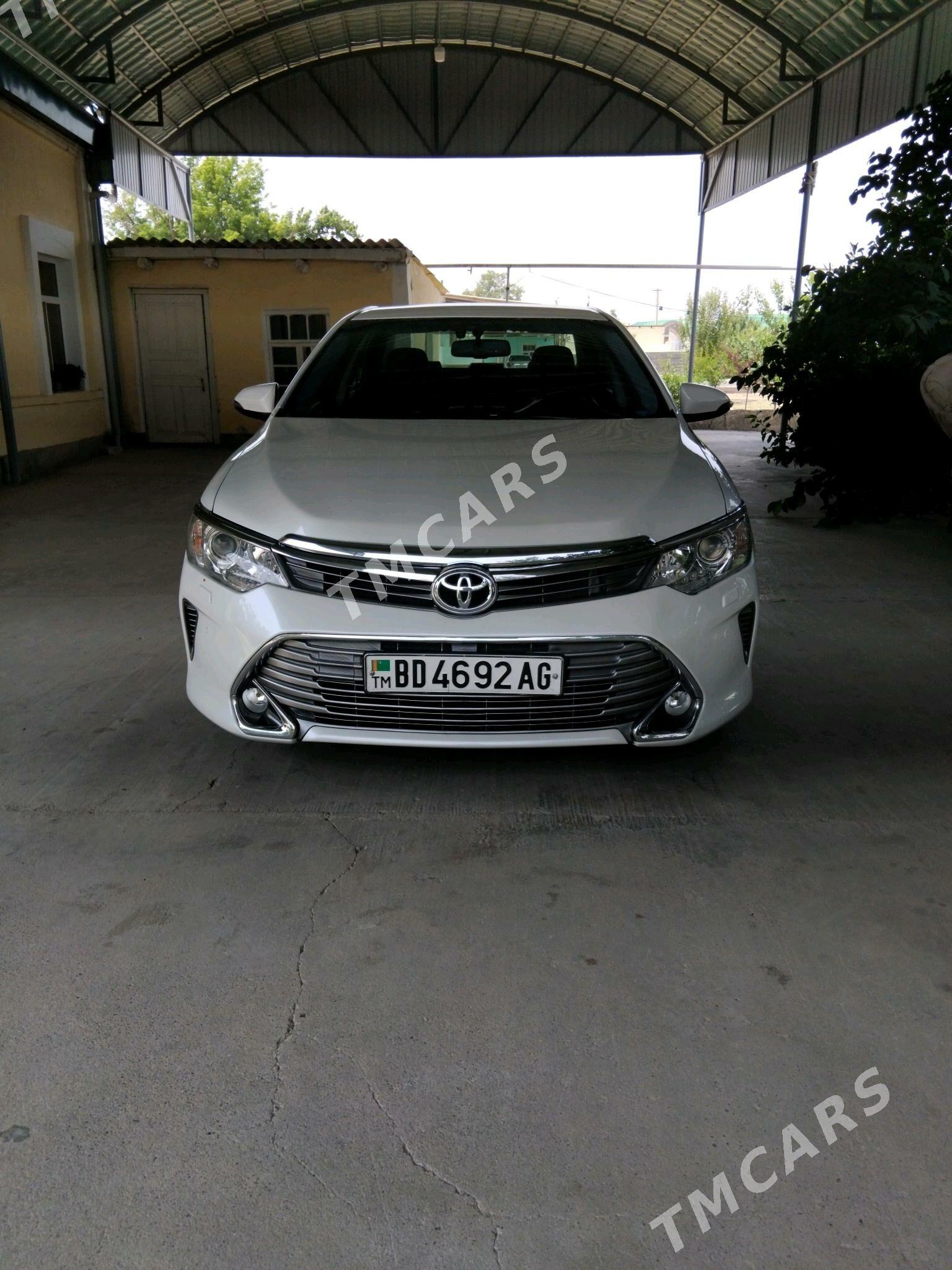 Toyota Camry 2015 - 360 000 TMT - Багир - img 4