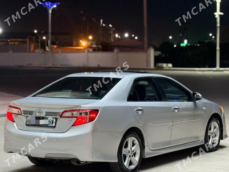 Toyota Camry 2012 - 210 000 TMT - Балканабат - img 4