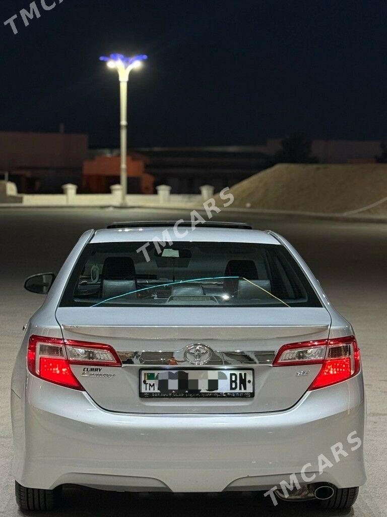 Toyota Camry 2012 - 210 000 TMT - Балканабат - img 9