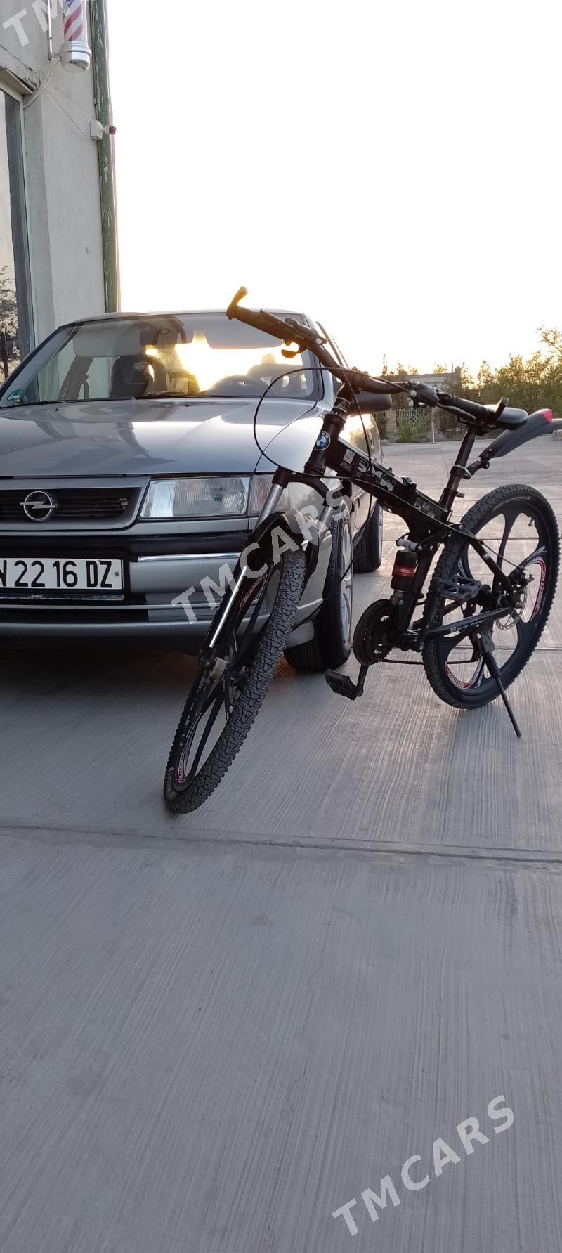 Opel Vectra 1995 - 50 000 TMT - Шабатский этрап - img 2