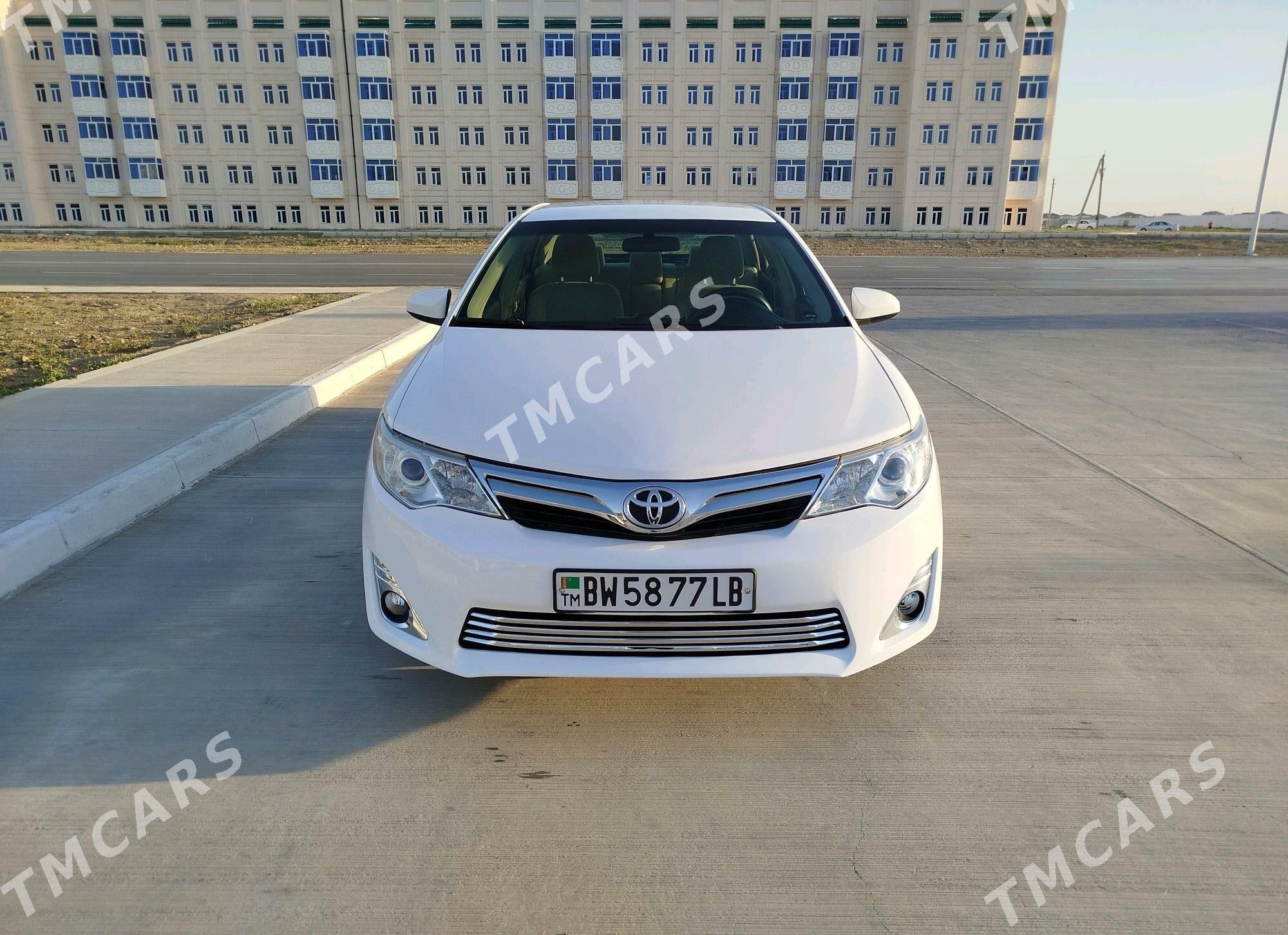 Toyota Camry 2012 - 230 000 TMT - Туркменабат - img 4