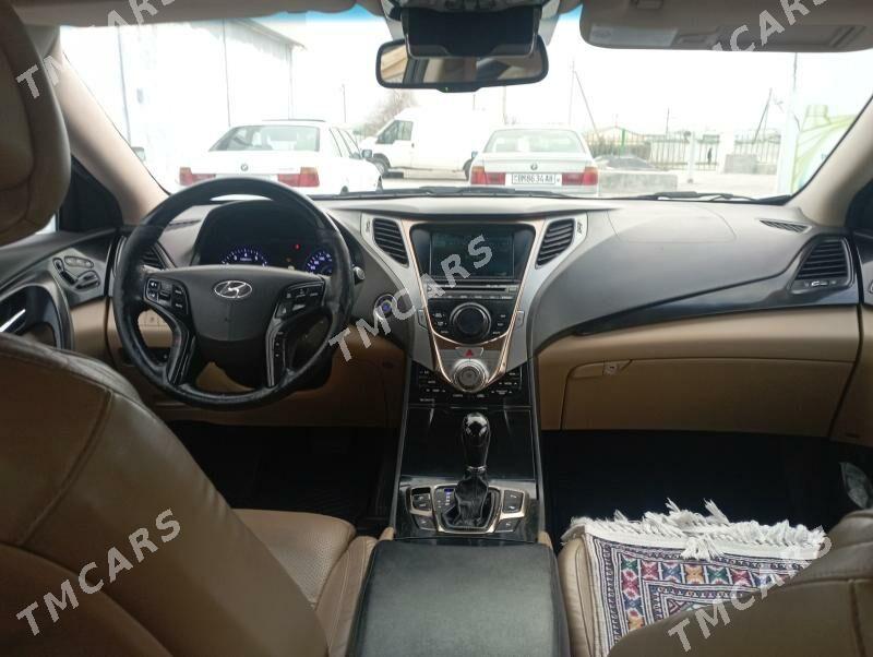 Hyundai Azera 2012 - 140 000 TMT - Ашхабад - img 2