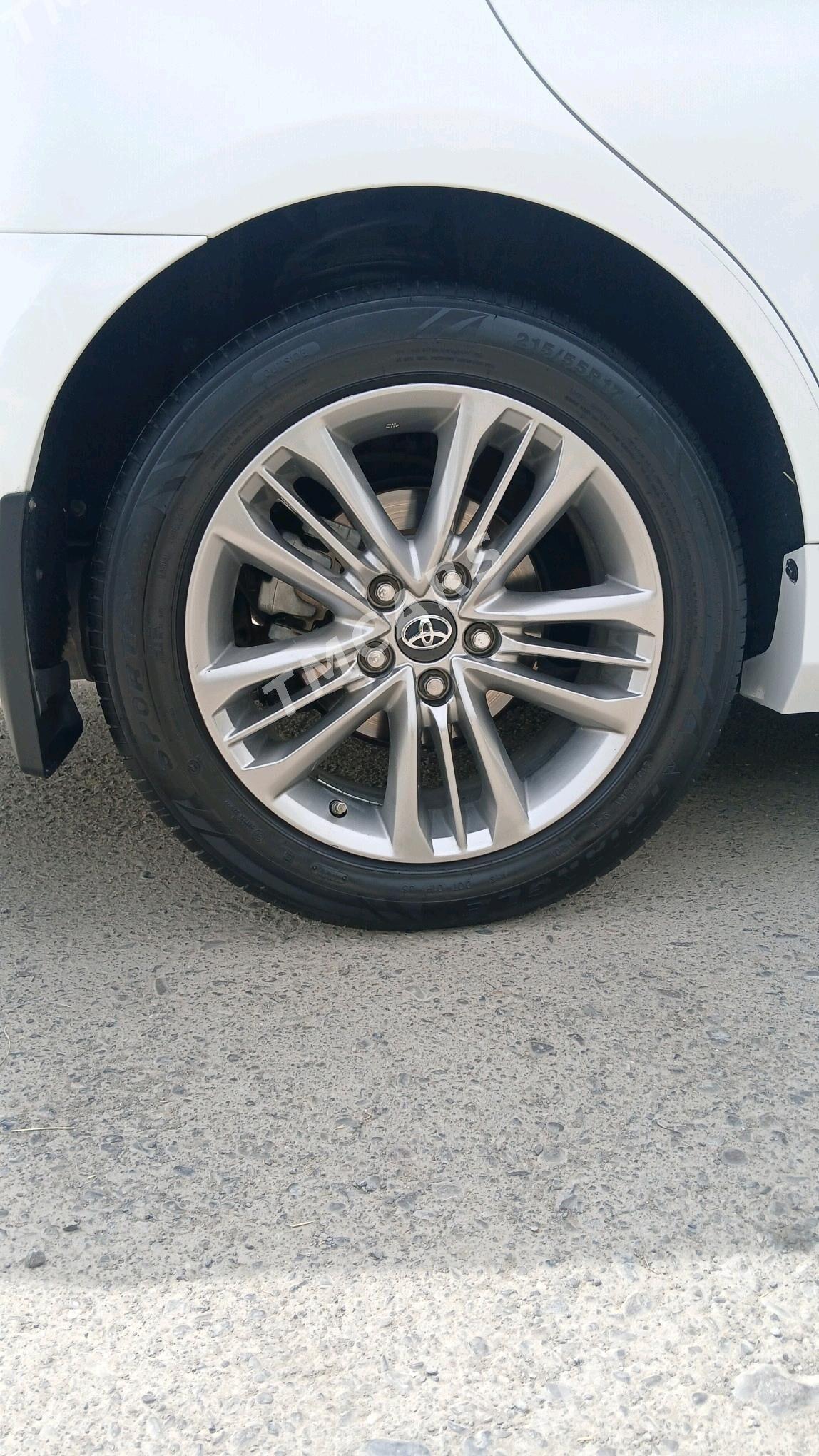 Toyota Camry 2015 - 232 000 TMT - Ашхабад - img 8