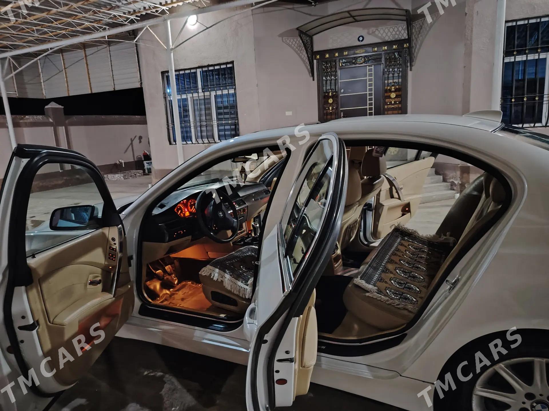BMW E60 2003 - 135 000 TMT - Мары - img 2