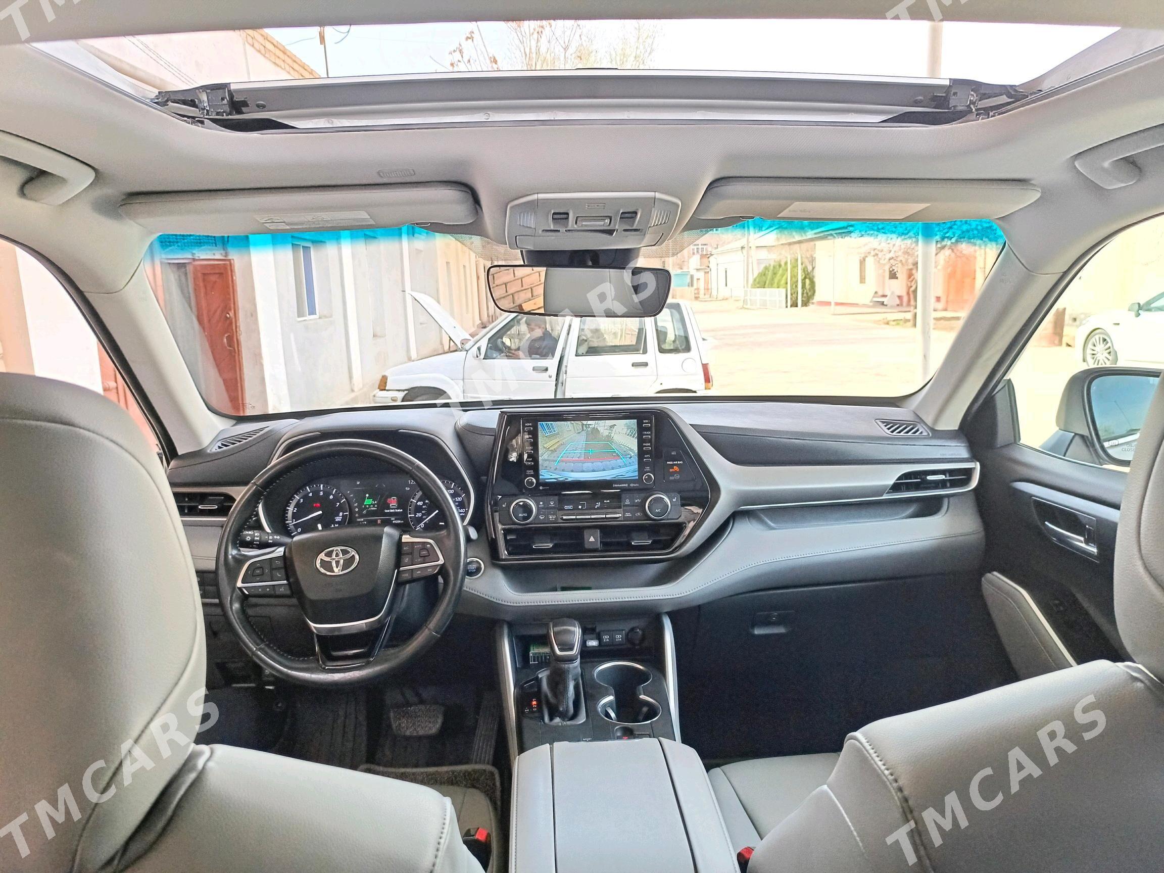 Toyota Highlander 2020 - 520 000 TMT - Дашогуз - img 8