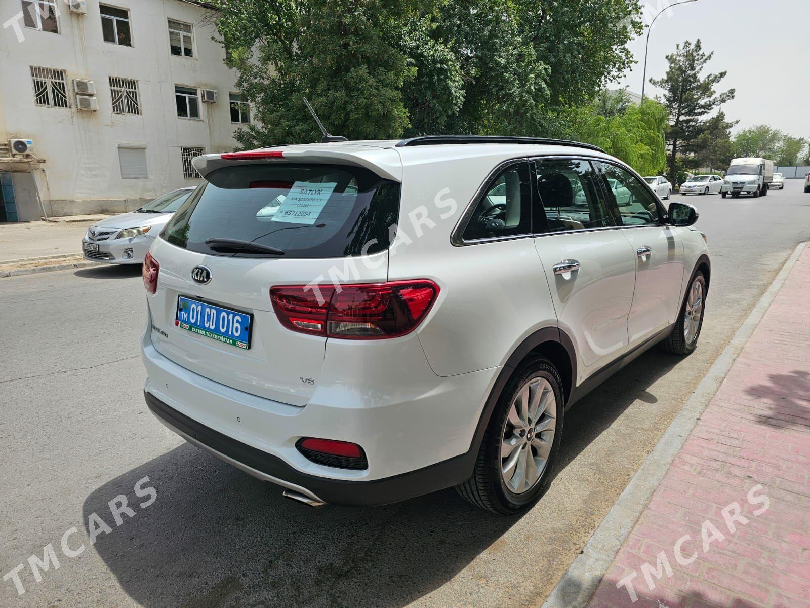 Kia Sorento 2019 - 300 000 TMT - Aşgabat - img 2