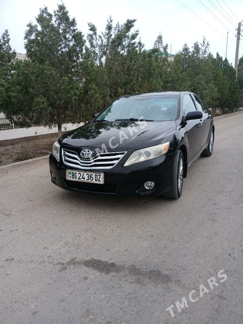 Toyota Camry 2010 - 160 000 TMT - Акдепе - img 2