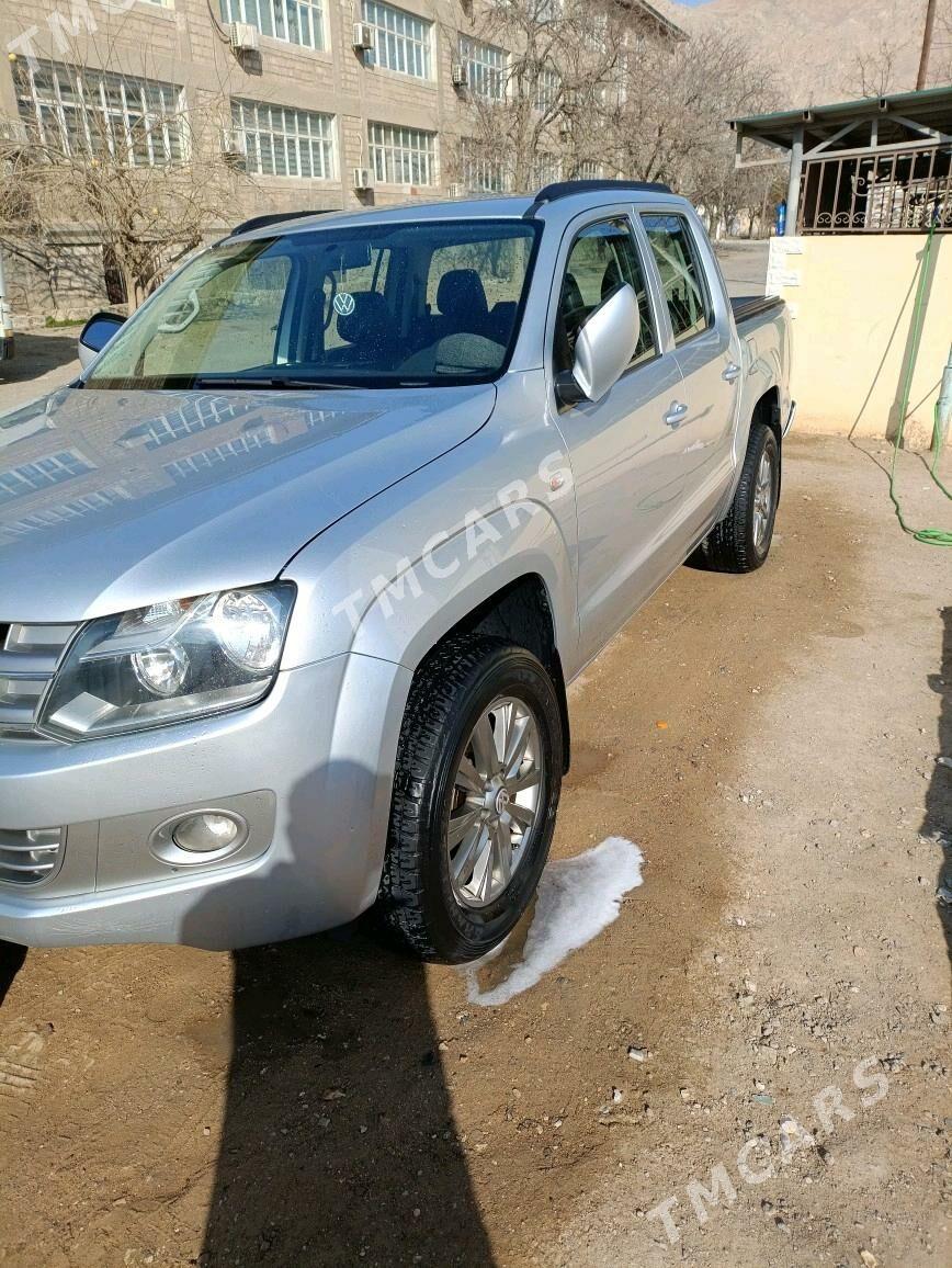Volkswagen Amarok 2013 - 280 000 TMT - Türkmenbaşy - img 4