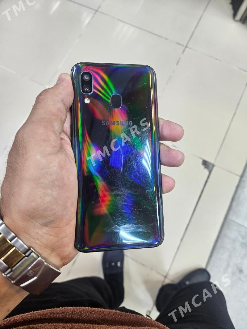 samsung a40 - Aşgabat - img 3