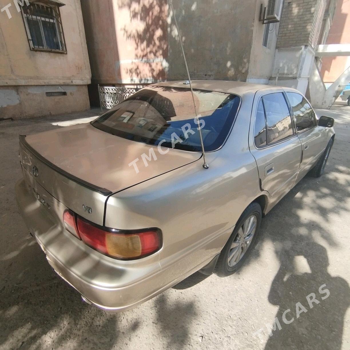 Toyota Camry 1994 - 65 000 TMT - Туркменабат - img 7
