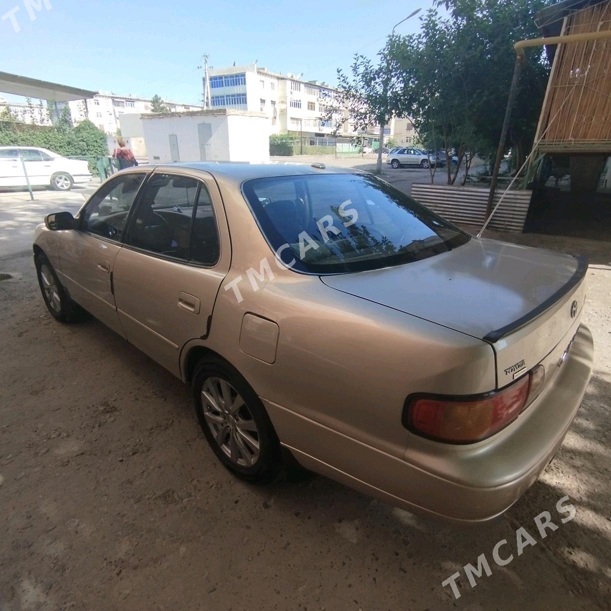 Toyota Camry 1994 - 65 000 TMT - Туркменабат - img 8