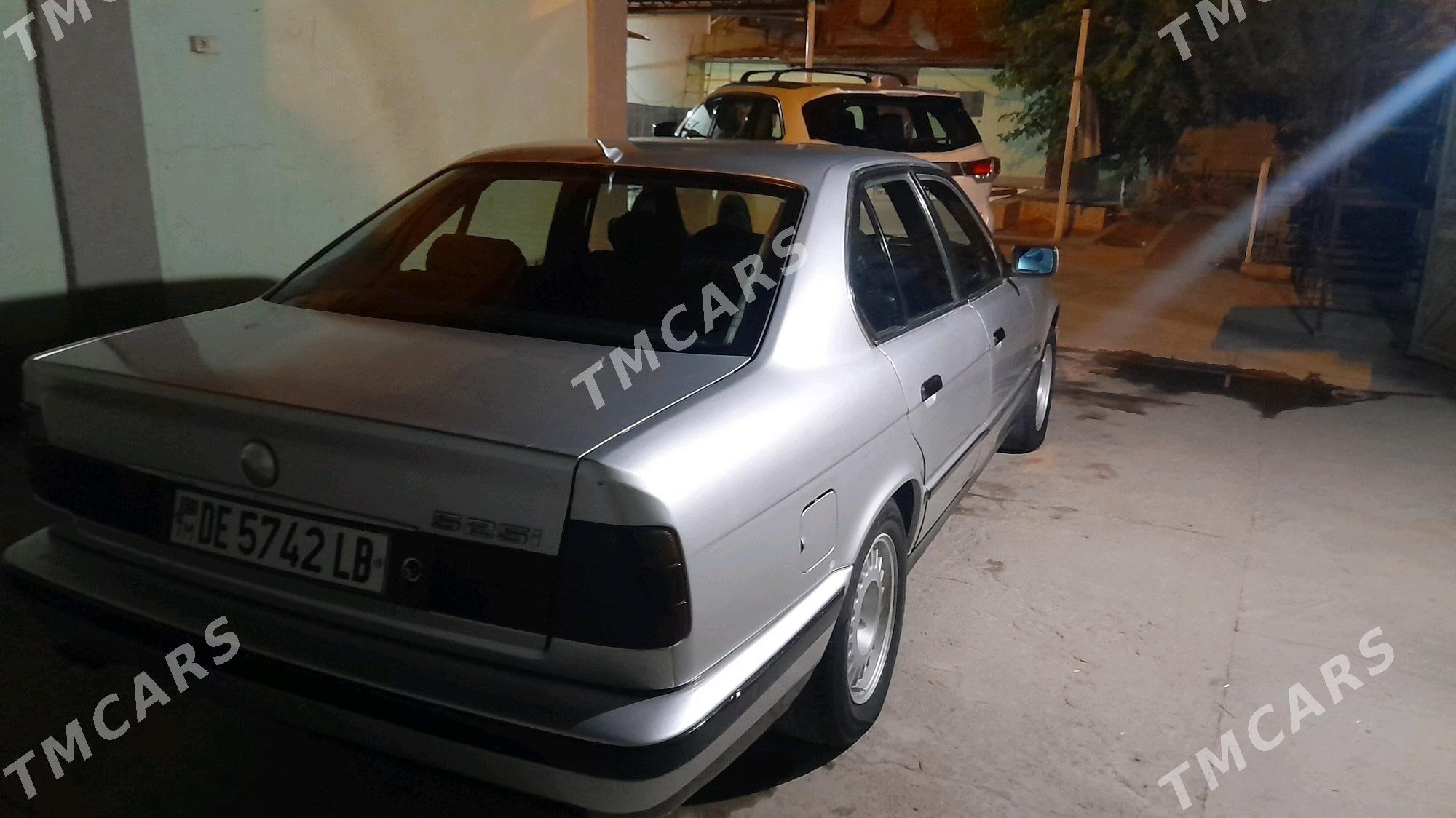 BMW 525 1990 - 22 000 TMT - Türkmenabat - img 2