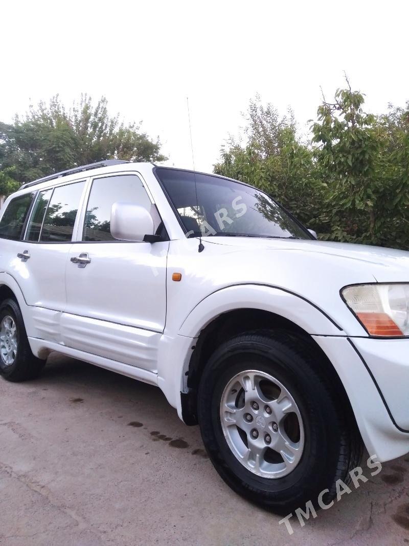 Mitsubishi Montero 2000 - 110 000 TMT - Baýramaly - img 2