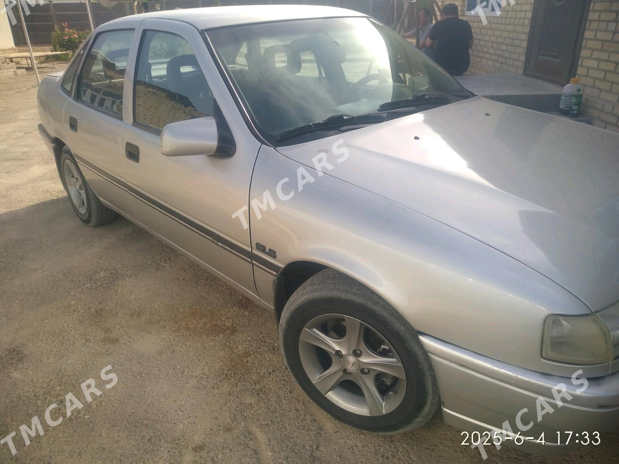 Opel Vectra 1990 - 42 000 TMT - Mary - img 5