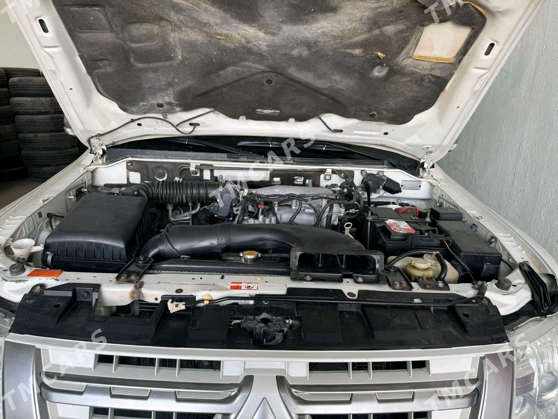 Mitsubishi Pajero 2013 - 200 000 TMT - Türkmenbaşy - img 6