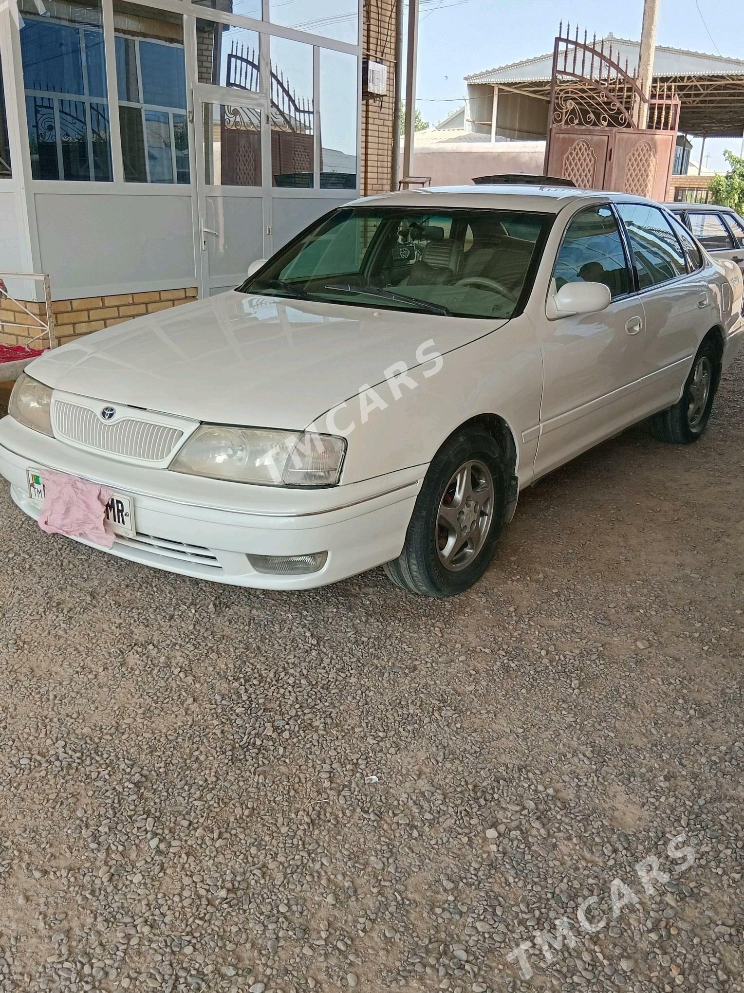 Toyota Avalon 1996 - 110 000 TMT - Сакарчага - img 3