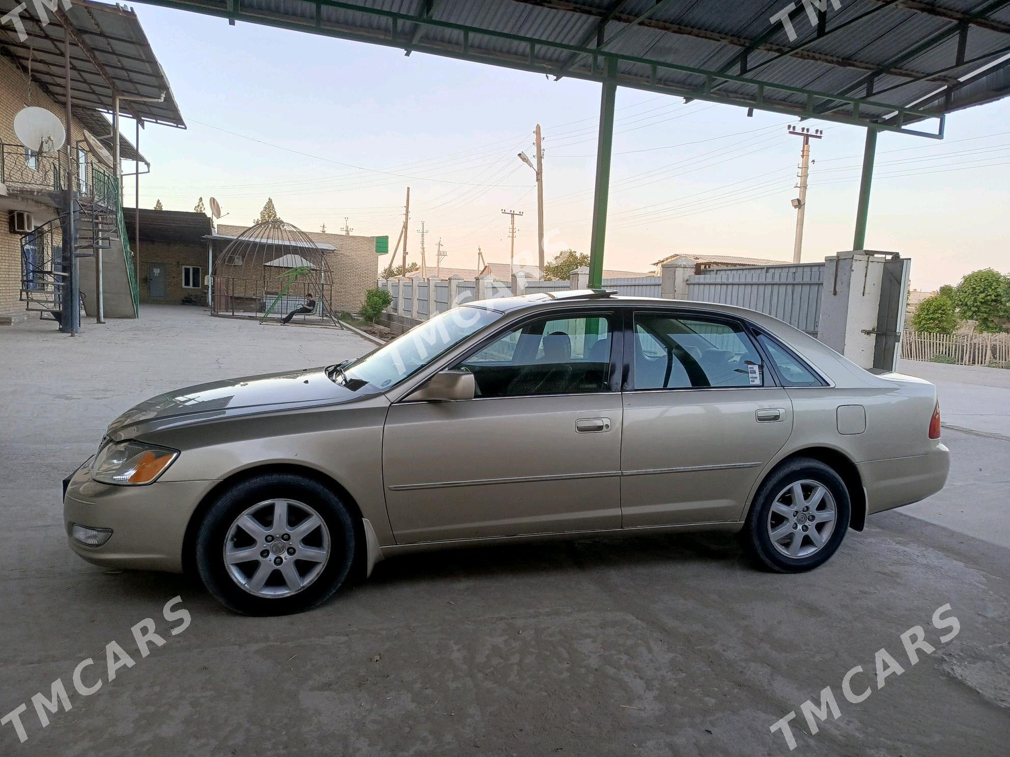 Toyota Avalon 2001 - 170 000 TMT - Халач - img 3