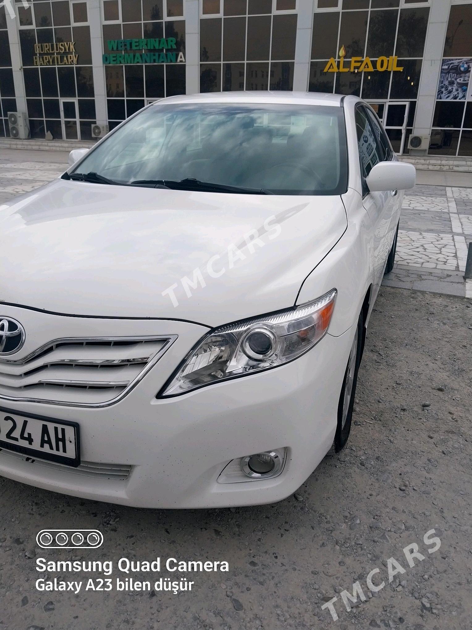 Toyota Camry 2010 - 200 000 TMT - Гёкдепе - img 3