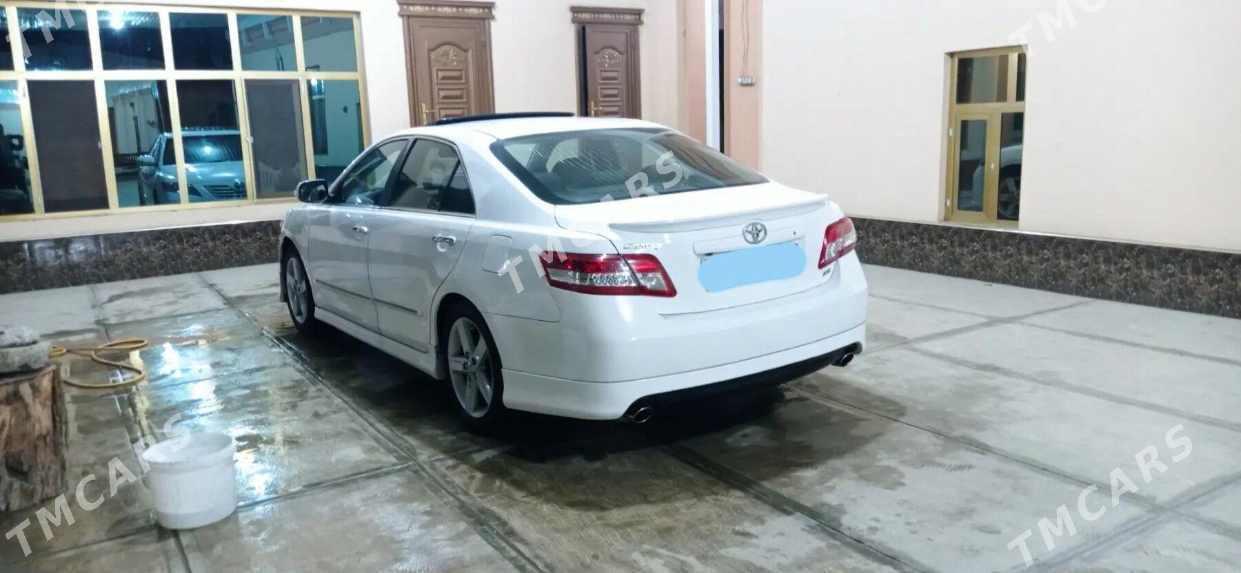 Toyota Camry 2008 - 180 000 TMT - Bäherden - img 4