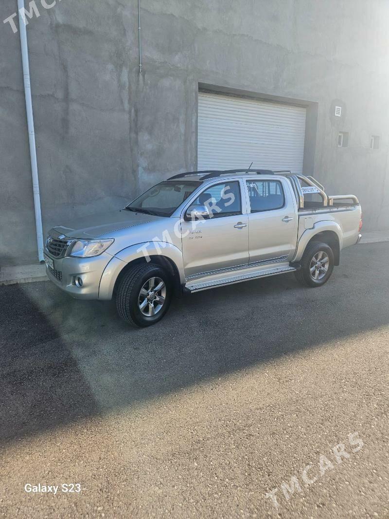 Toyota Hilux 2013 - 299 000 TMT - Гёкдепе - img 6