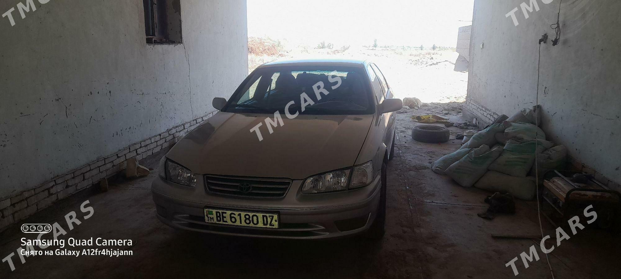 Toyota Camry 2000 - 135 000 TMT - Akdepe - img 4