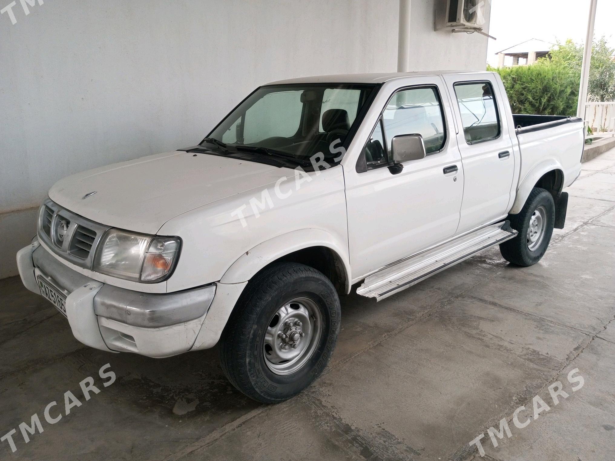 Nissan Navara 2005 - 88 000 TMT - Jebel - img 4