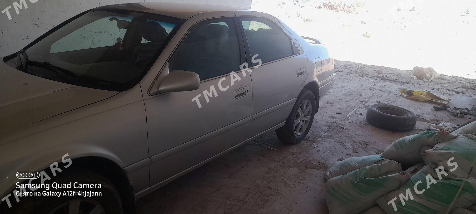 Toyota Camry 2000 - 135 000 TMT - Akdepe - img 3