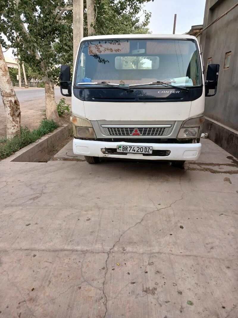 Mitsubishi Canter 2005 - 220 000 TMT - Daşoguz - img 4