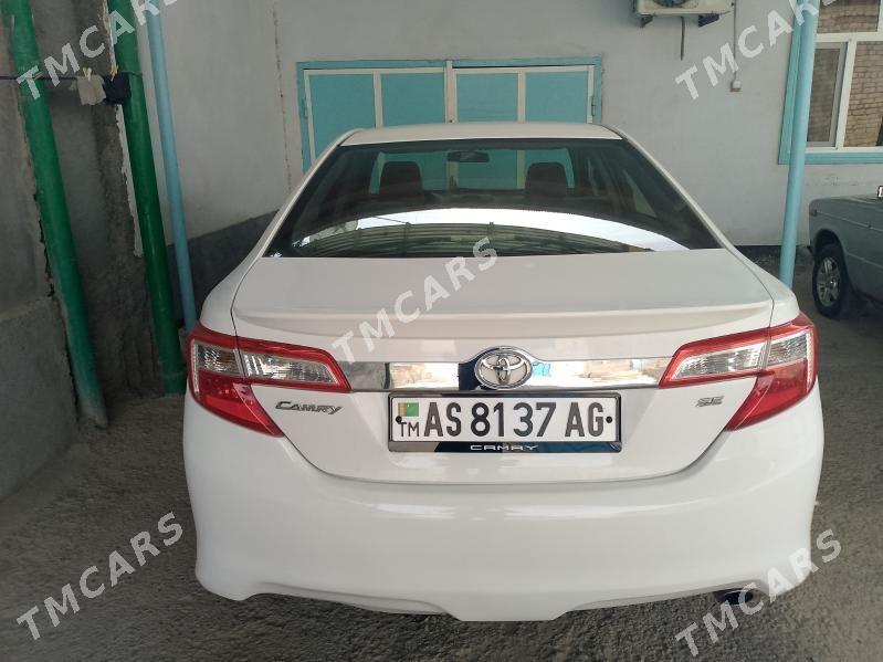 Toyota Camry 2013 - 207 000 TMT - Hitrowka - img 5