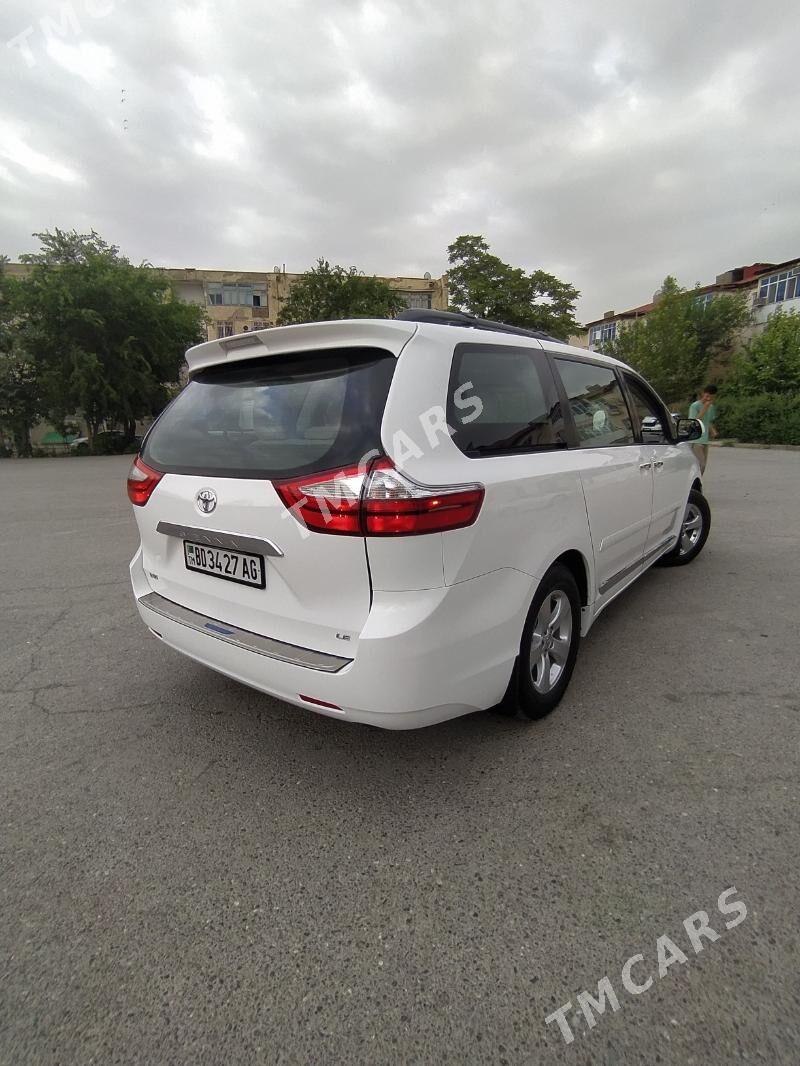 Toyota Sienna 2017 - 380 000 TMT - 10 mkr - img 3