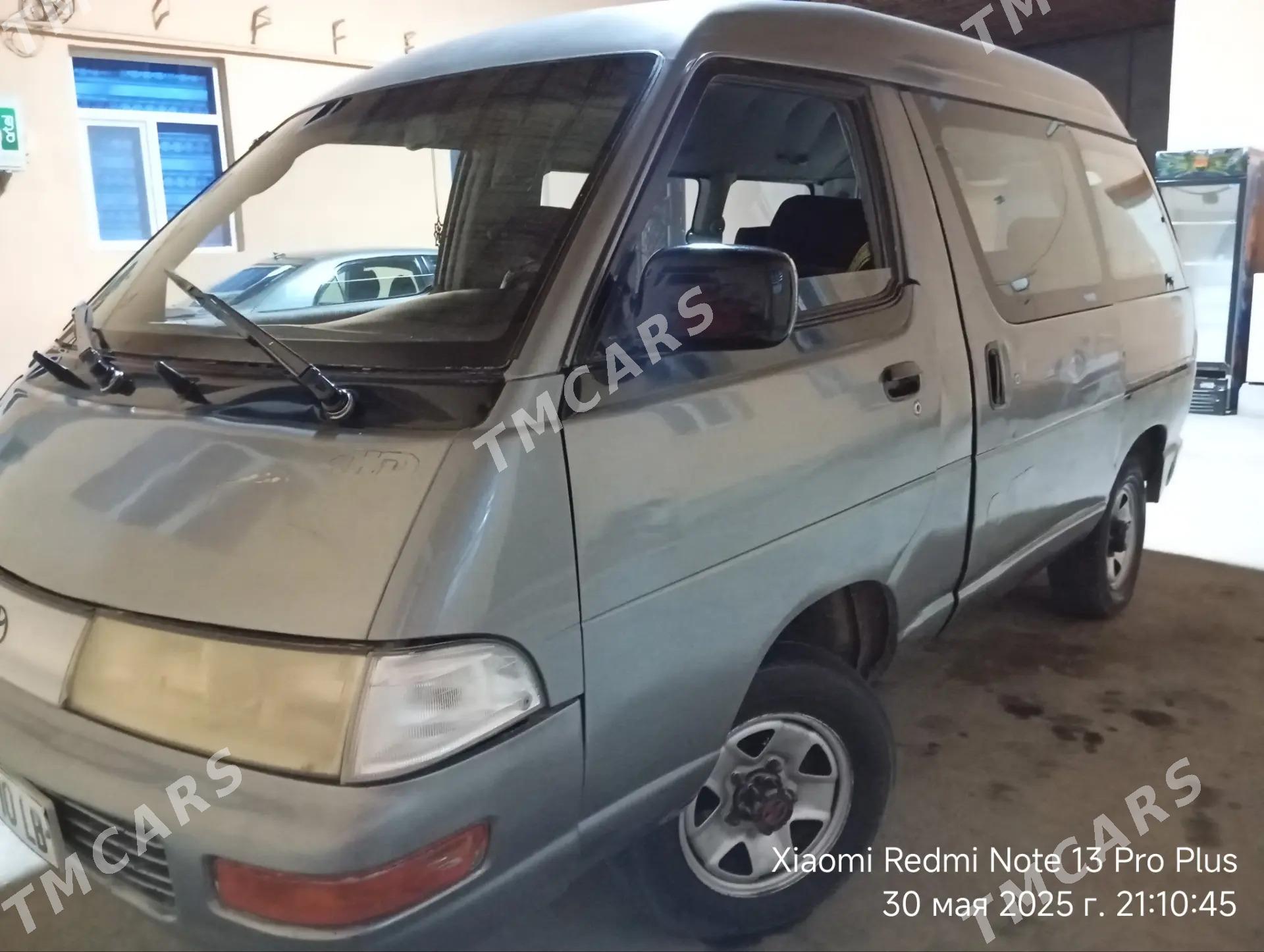 Toyota Town Ace 1993 - 28 000 TMT - Туркменабат - img 3